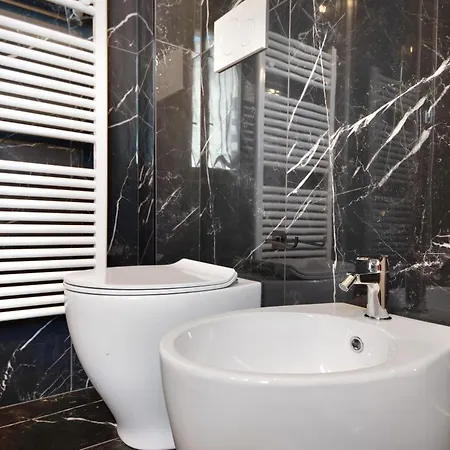 Апартаменты Paradiso Bilocale 304